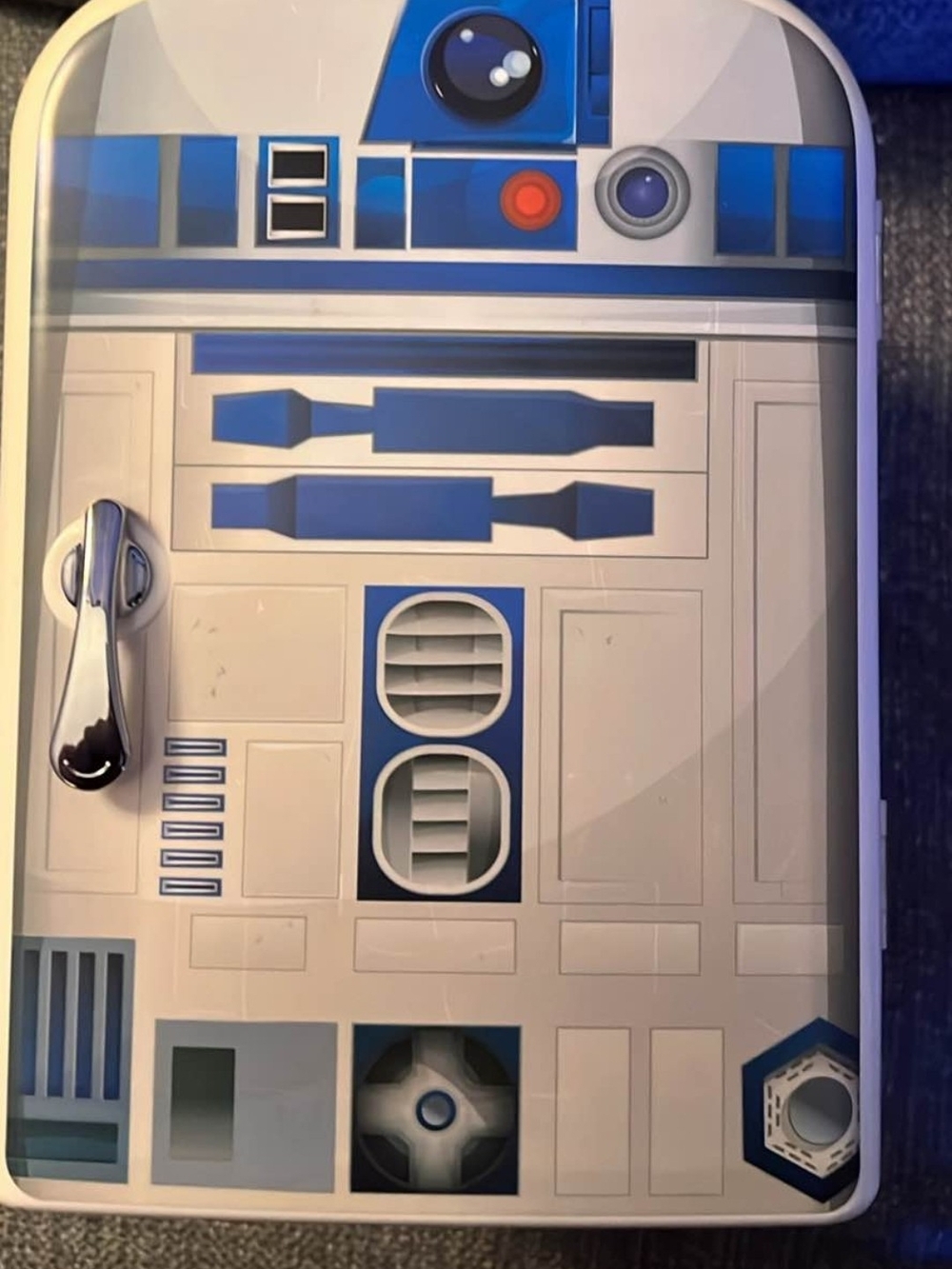 R2D2 Mini FRIDGE. WORKS GREAT